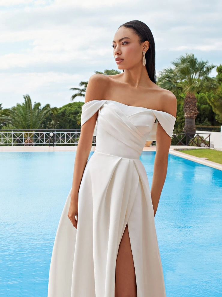 Demetrios Style #200151 #3 frontface vertical cropped picture