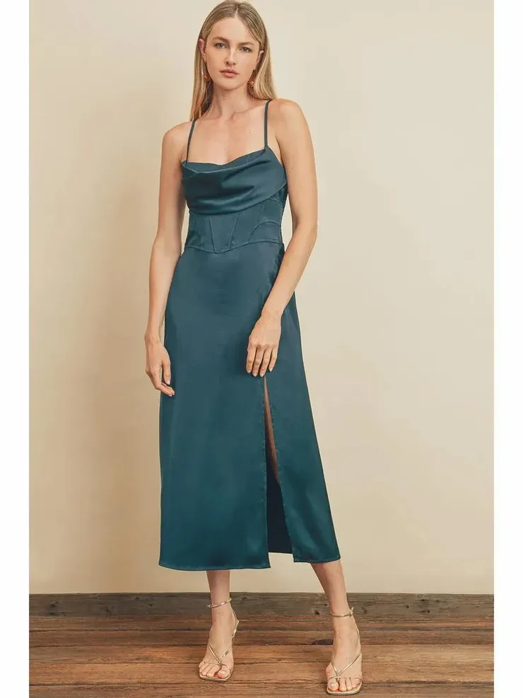 strapless open back dress BCBGMAXAZRIA Shaina Sleeveless Pleated Midi Dress – Runway Catalog main image 1