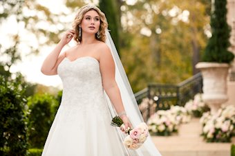 Stella York 5833