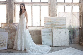 Tara Keely 2802