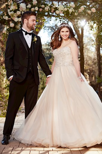 Essense of Australia Plus Size D2272