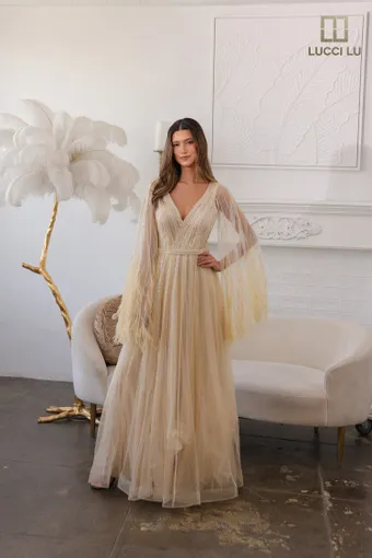 Lucci Lu C8118 #0 default frontface vertical thumbnail