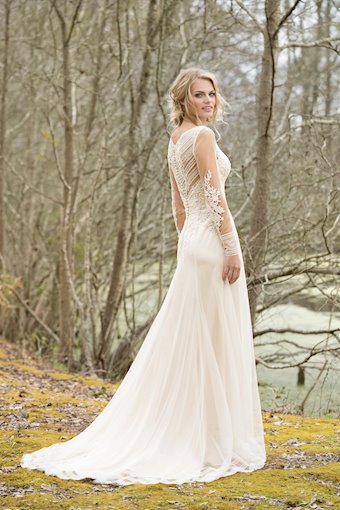 Lillian West 6453