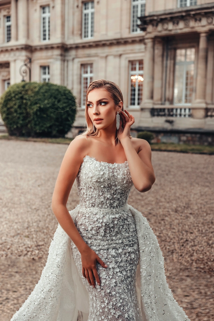 Diamond Collection Backface Thumbnail Image