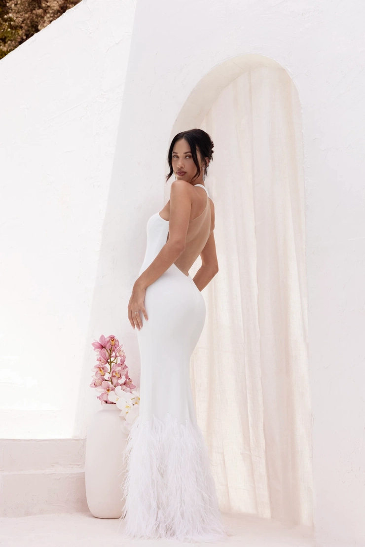 Casablanca Bridal LE139