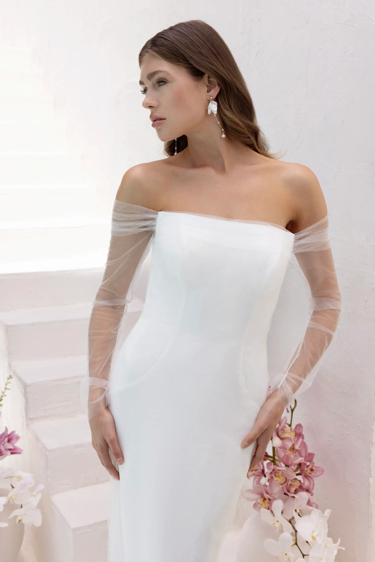 Casablanca Bridal LE141
