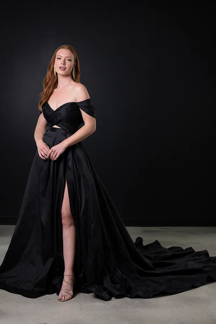 Martina Liana 1608 Image