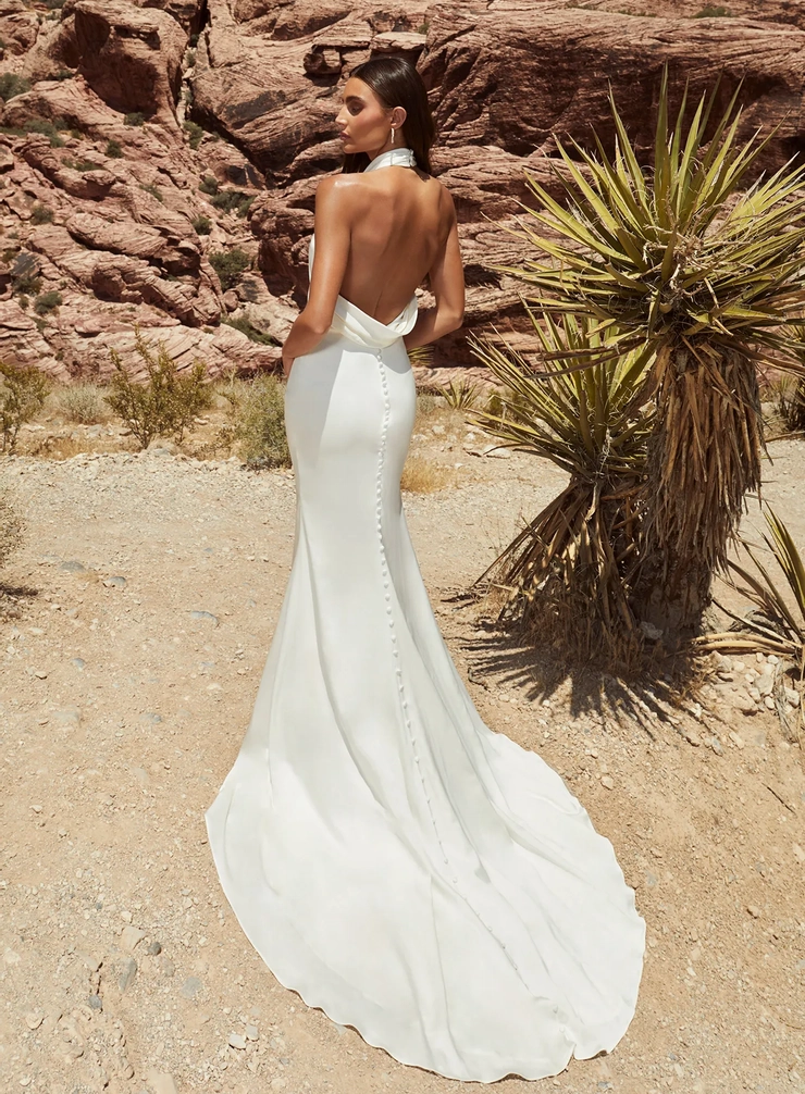 La Perle by Calla Blanche - LP2419 | Jaclyn's Bridal