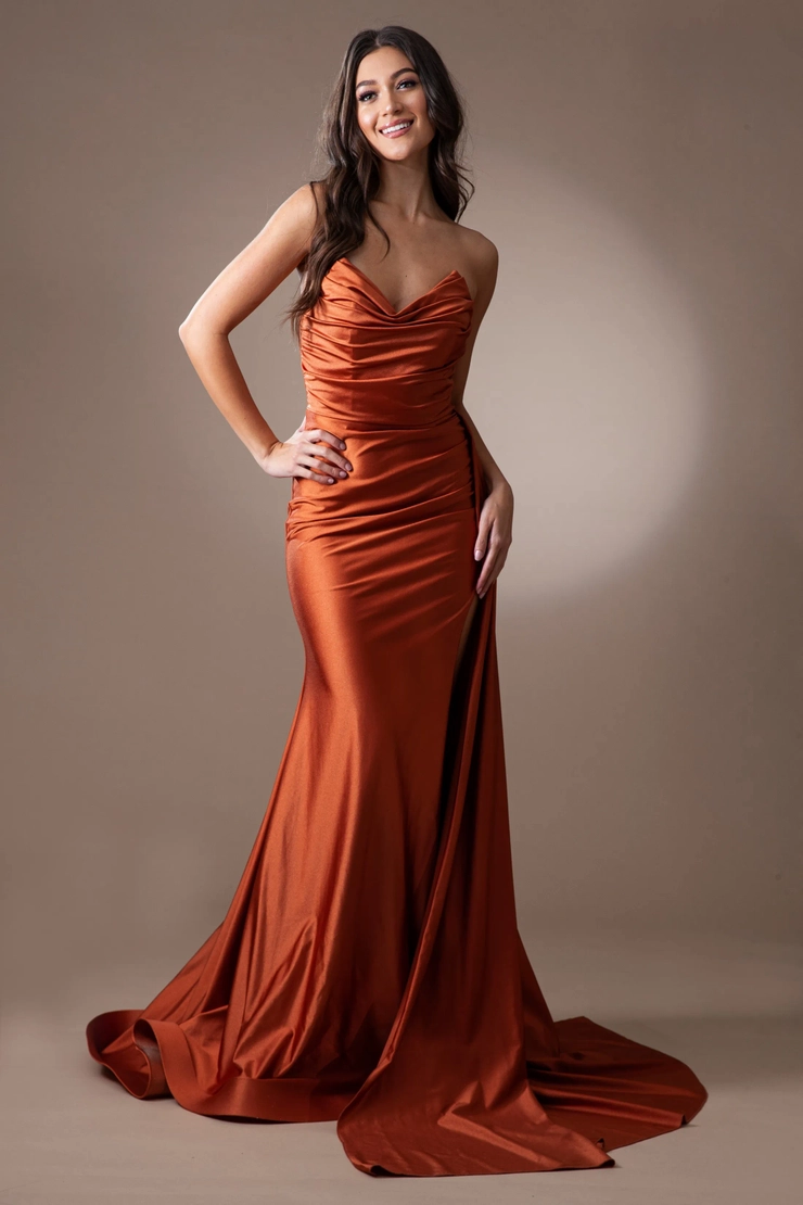 Amelia Couture 3013 #4 frontface vertical picture