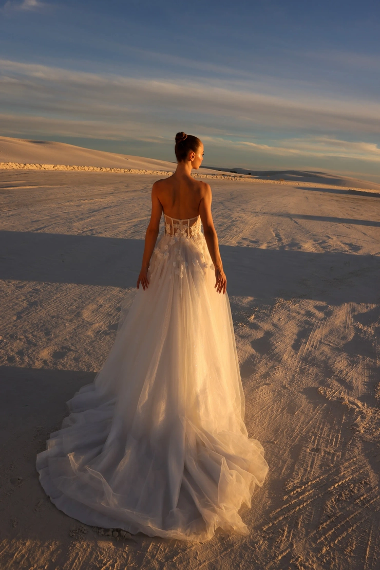 JH Bridal by Jimme Huang Backface Thumbnail Image