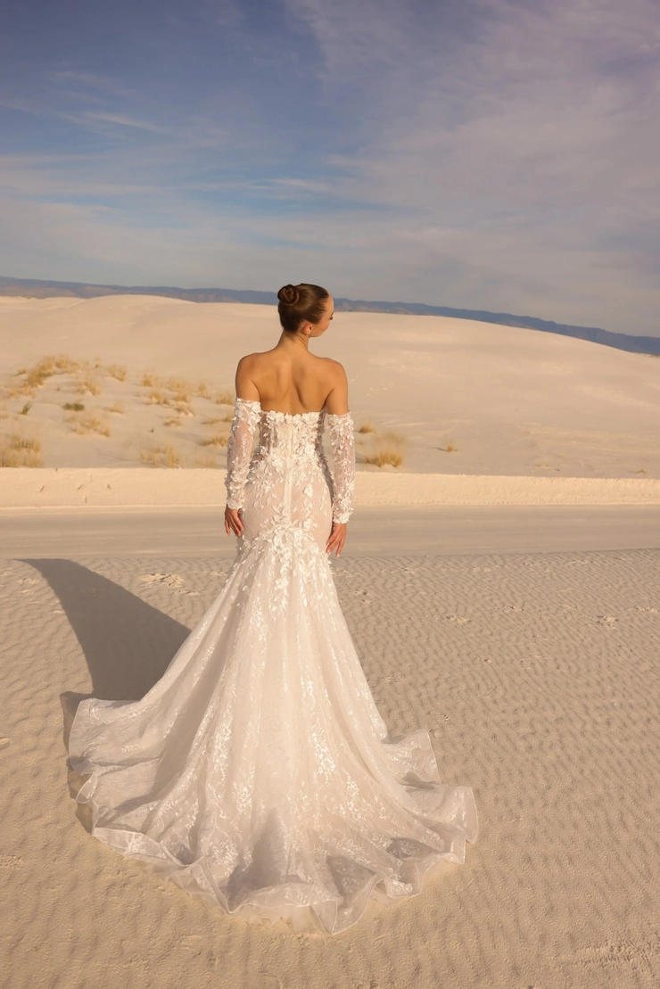 JH Bridal by Jimme Huang Backface Thumbnail Image