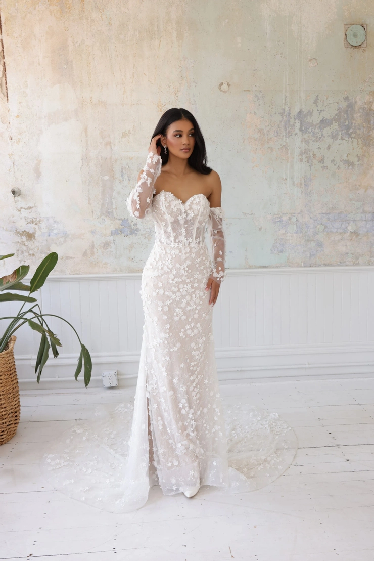 ファンデーション eve Wedding Dresses | Paul Francis Bridal - Eve | Paul Francis Bridal