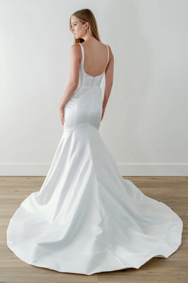 Watters Greta #2 default backface vertical picture