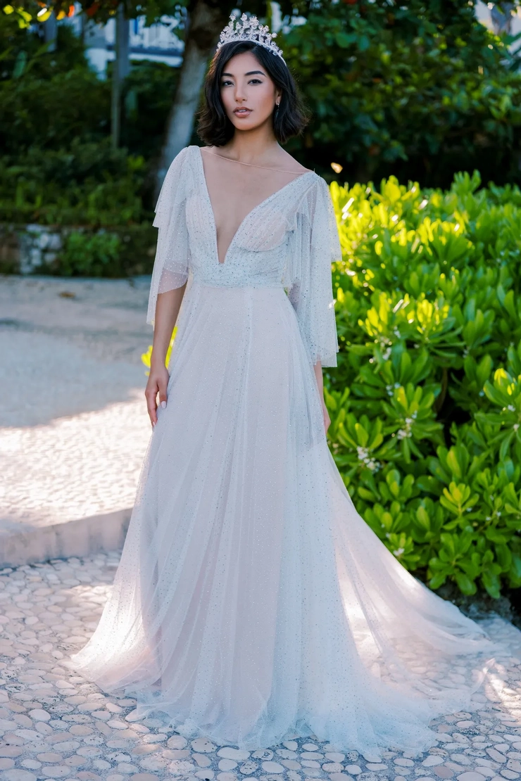 Willowby | The White Gown - Storm | The White Gown