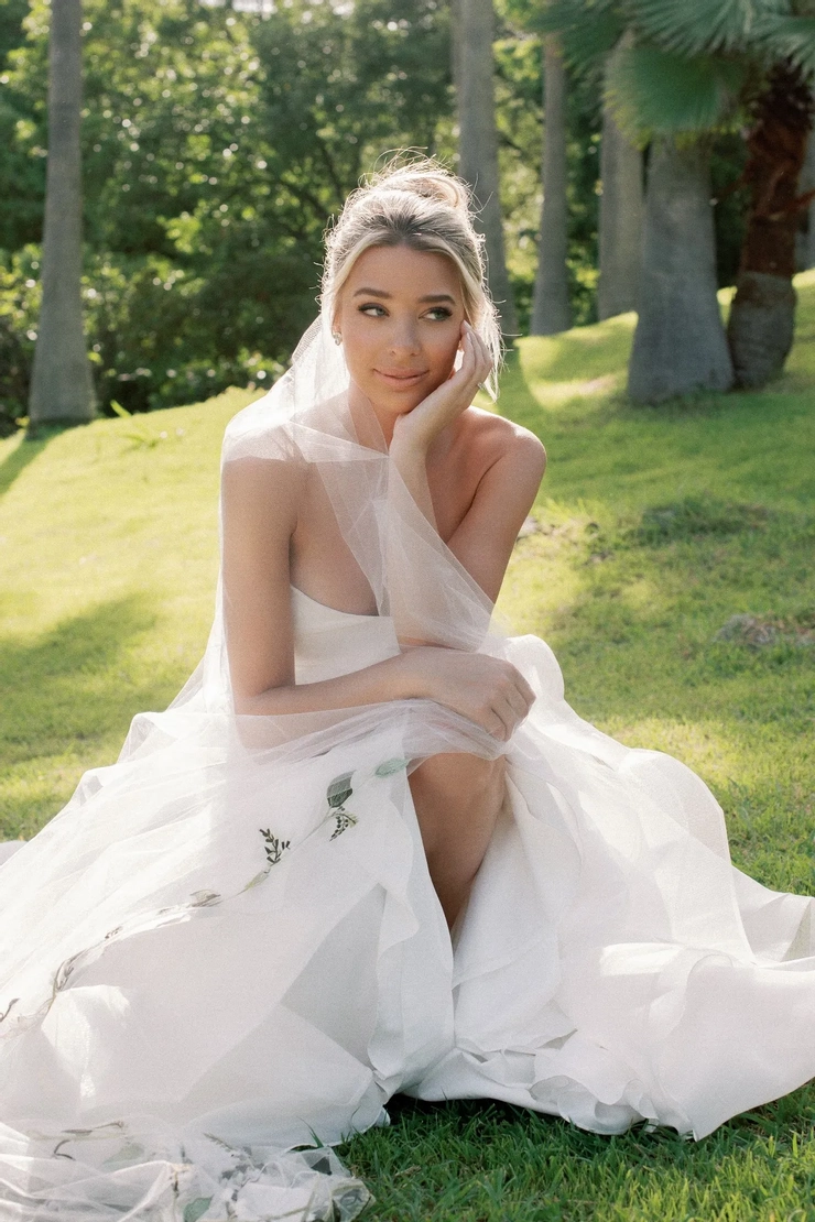 Locket | The White Gown - Fortune | The White Gown
