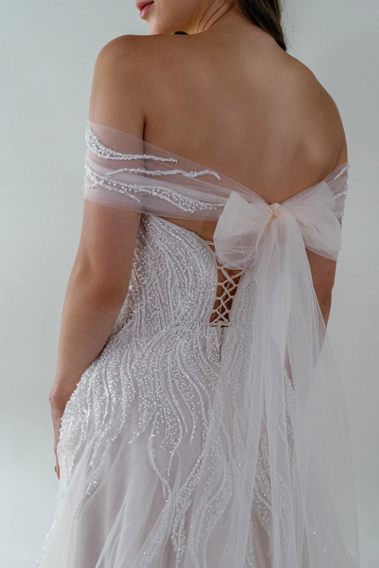 Locket Dazzle with Topper Style #12825 #14 backface vertical cropped picture