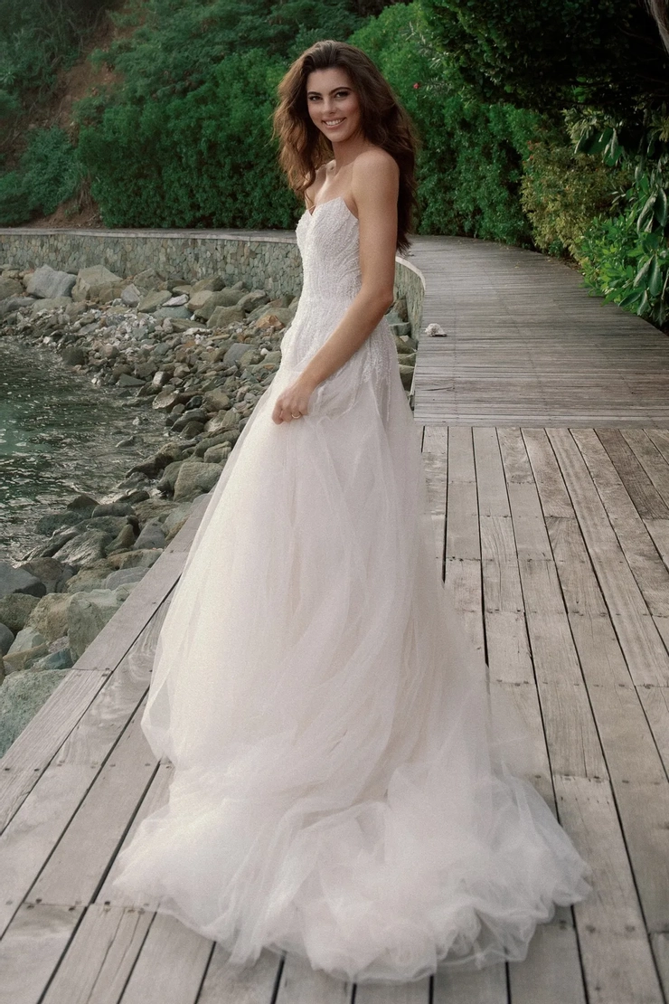 Locket Dazzle Style #12825P #1 frontface vertical picture