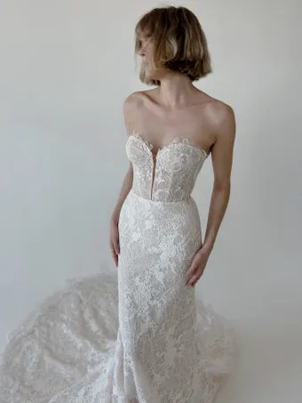 Colby John R2407 #1 frontface vertical thumbnail