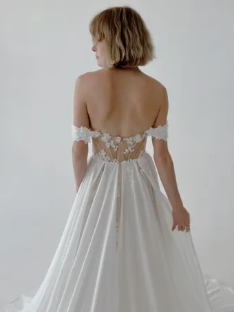 Colby John R2412 #2 backface vertical cropped thumbnail