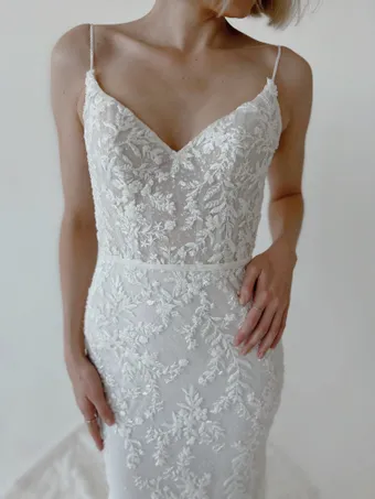 Colby John R2421 #2 frontface vertical cropped thumbnail