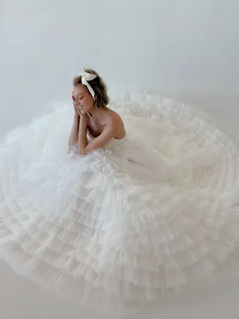 Colby John R2429 #1 frontface vertical thumbnail