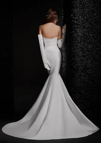 Pronovias Lucille #3 default backface vertical thumbnail