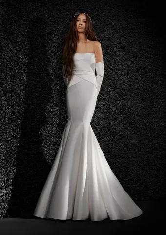 Pronovias Lucille #0 default frontface vertical thumbnail