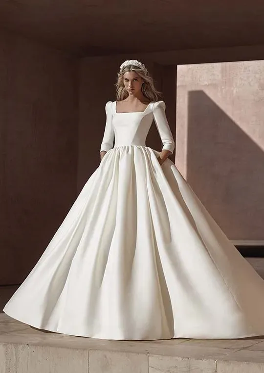 Pronovias Vellania Image