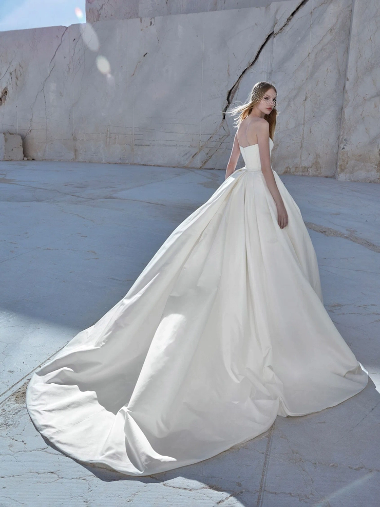 Pronovias Grisette