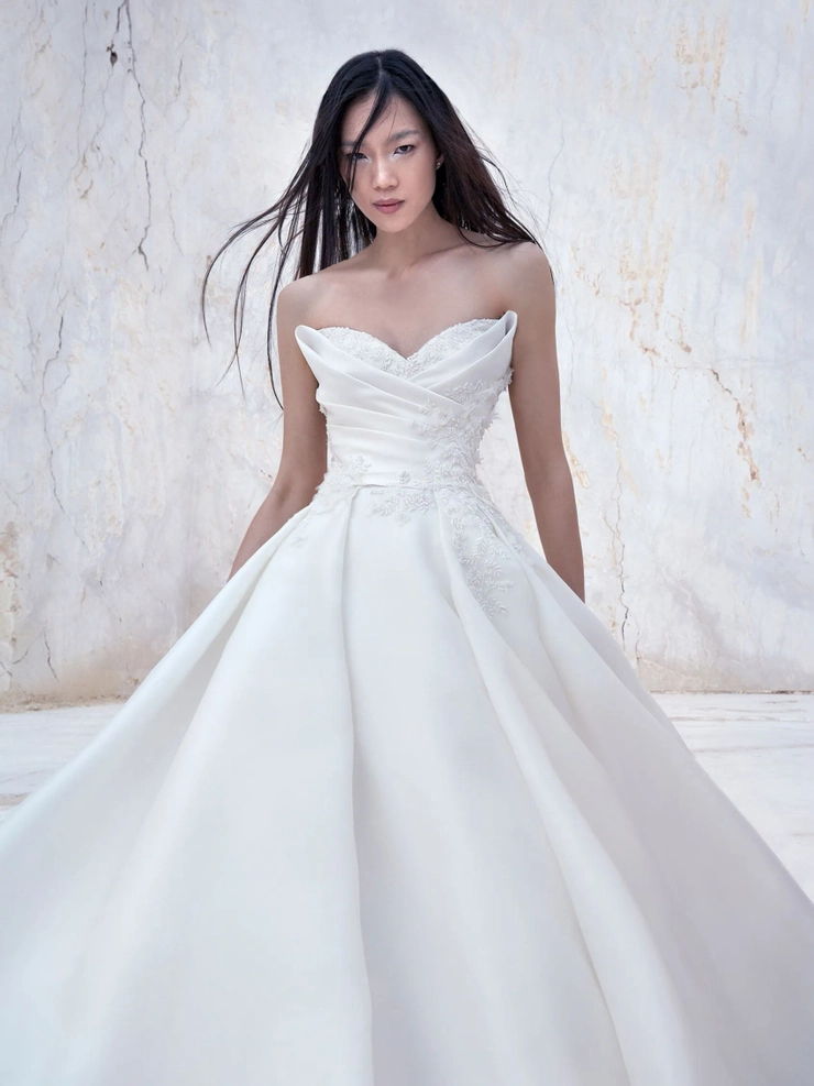 Pronovias Lilas