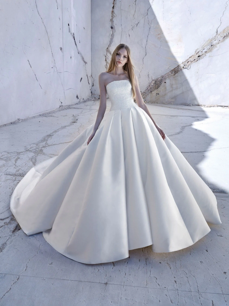 Pronovias Paeonia