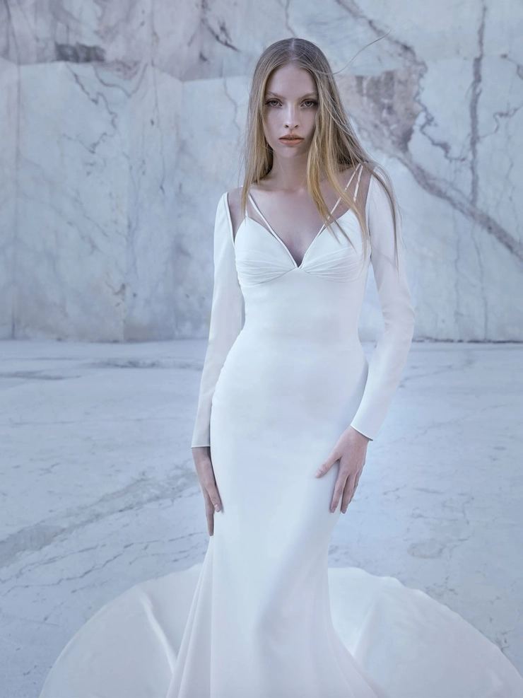 Pronovias Zephyr