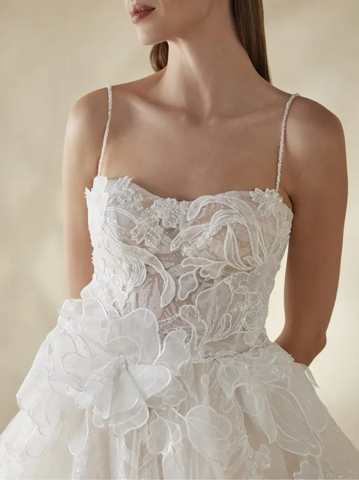 Pronovias Daylily