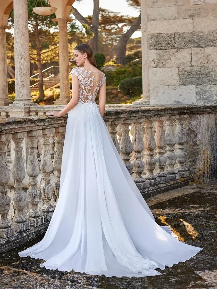 Pronovias elpis