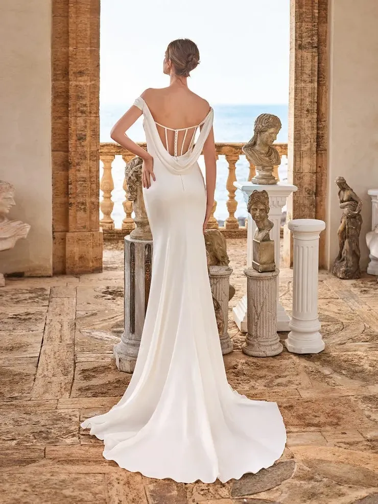 Pronovias feme