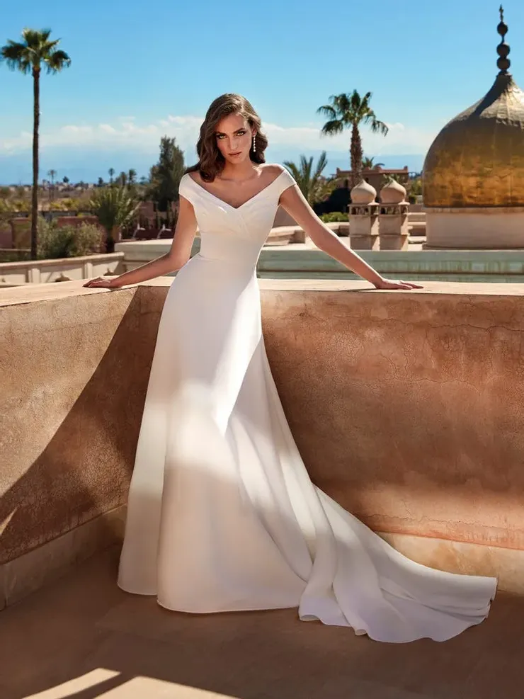 Pronovias leyte