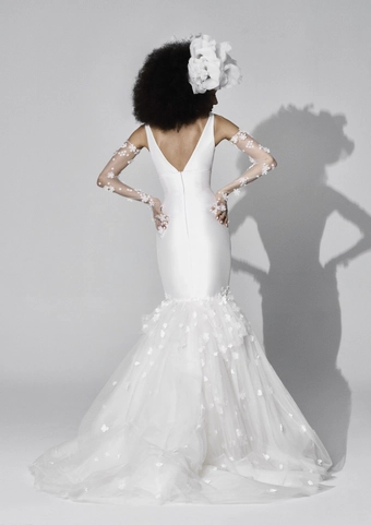 Vera Wang Style# Glauca #1 default backface vertical thumbnail