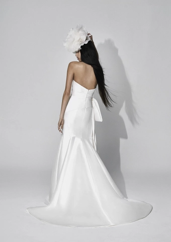 Vera Wang Style# Mckay #1 default backface vertical thumbnail