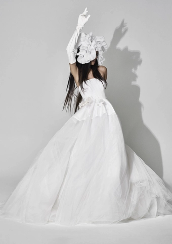 Vera Wang Style# Powder #0 default frontface vertical thumbnail