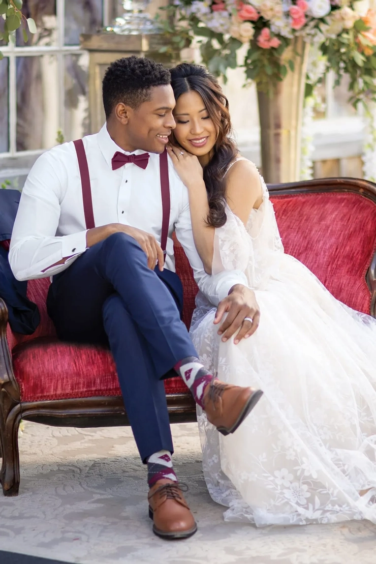 Jim's Formal Wear 372 #1 vertical picture