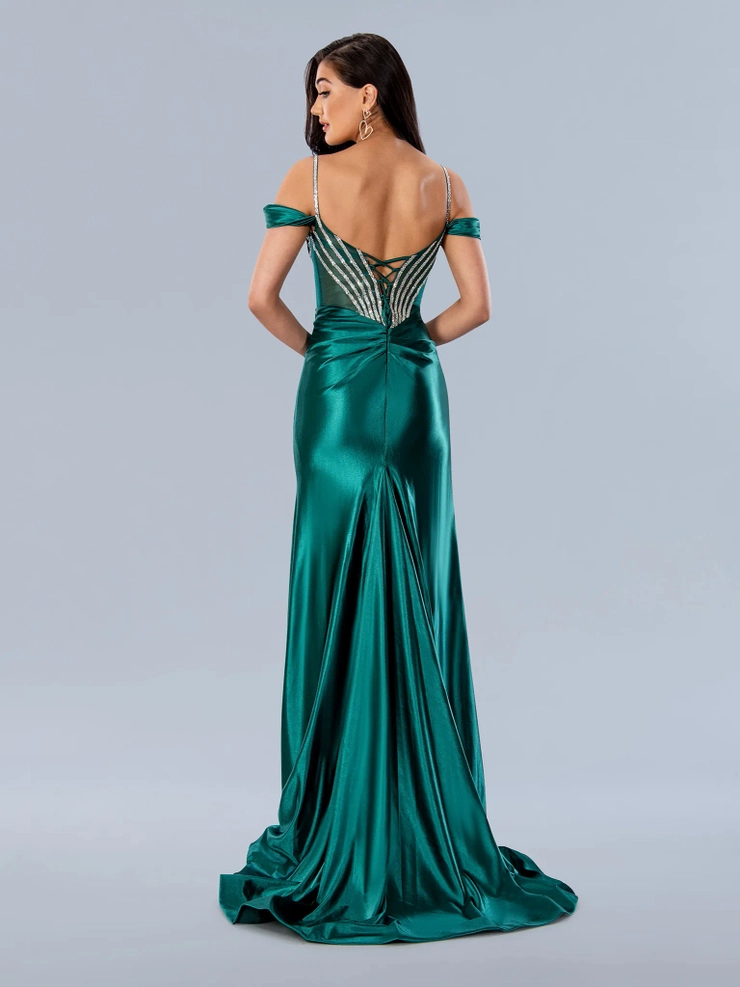 Stella Couture Style #24190