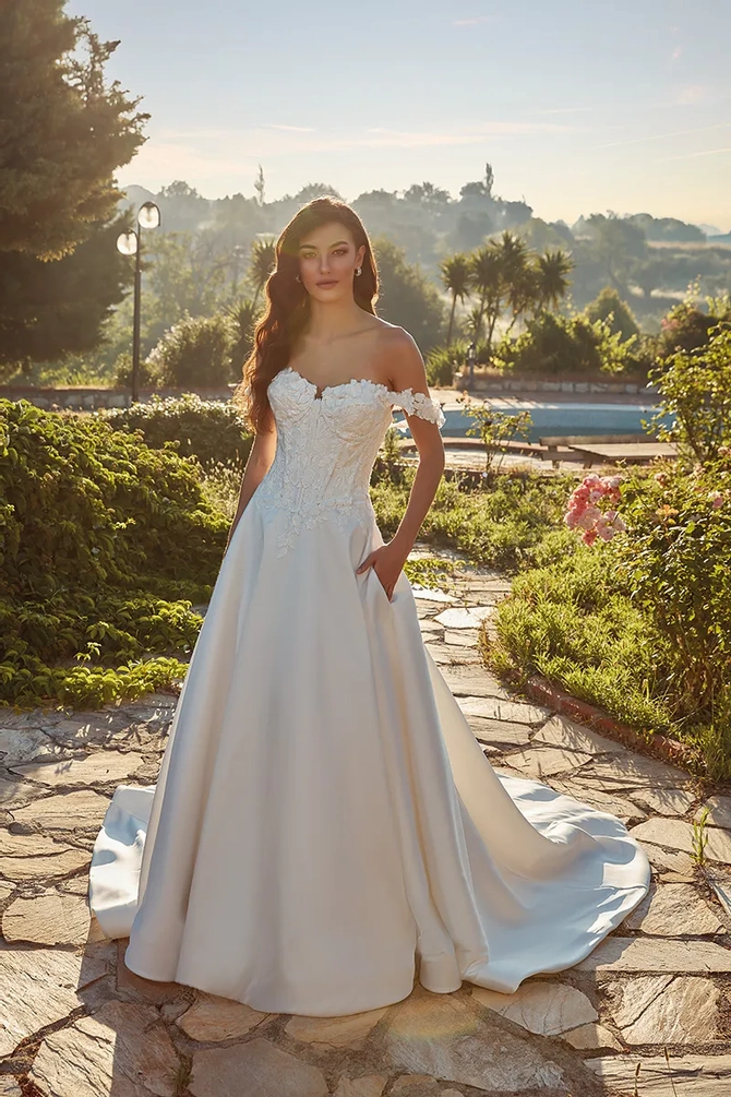 ek1738__d_f.670.webp
