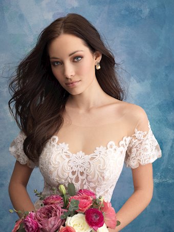 Allure 9569 #2 vertical thumbnail