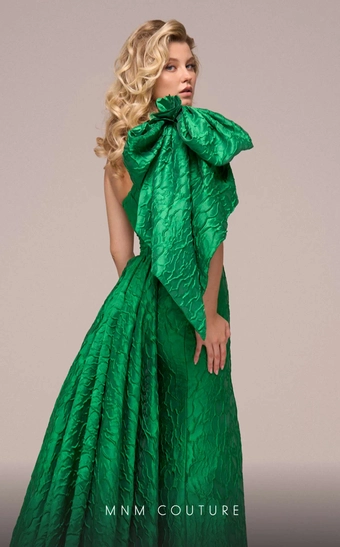 MNM Couture F02881A #4 backface vertical cropped thumbnail
