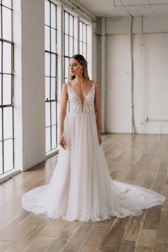 Madi Lane Clarisse Skirt #1 frontface vertical thumbnail