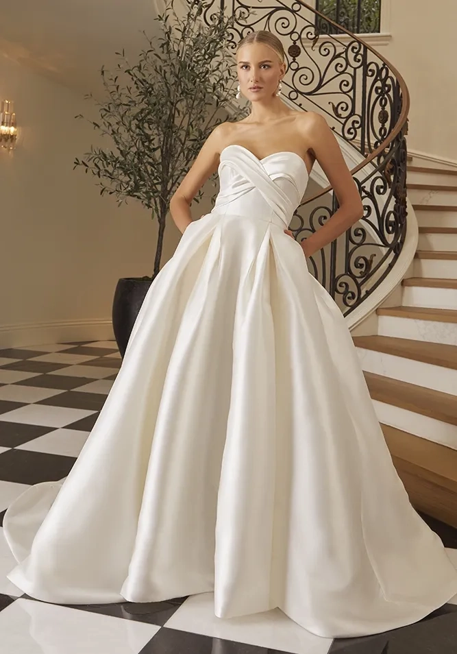 Casablanca | Samila Bridal & Formal - 2575 | Samila Bridal and Formal