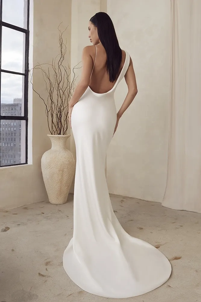 Casablanca Bridal LE143