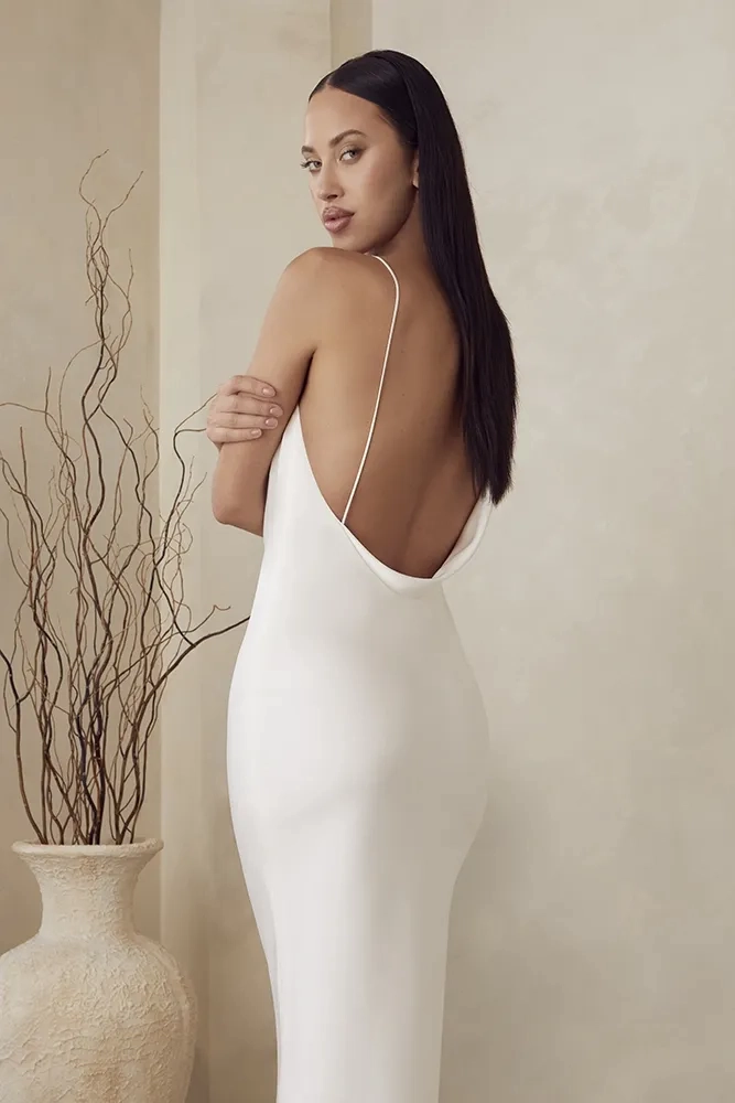 Casablanca Bridal LE143