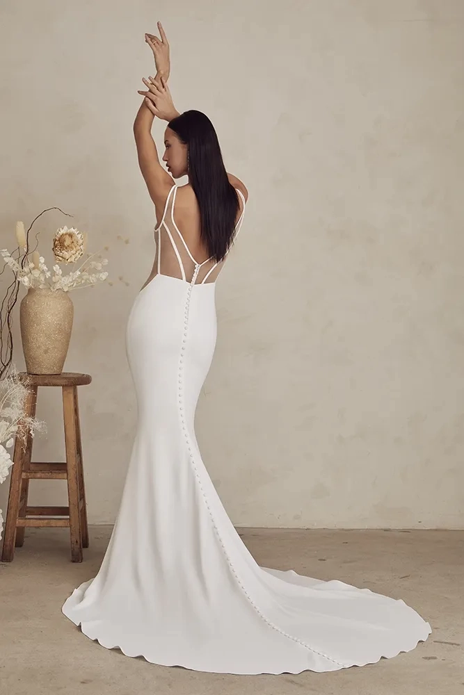 Casablanca Bridal LE146