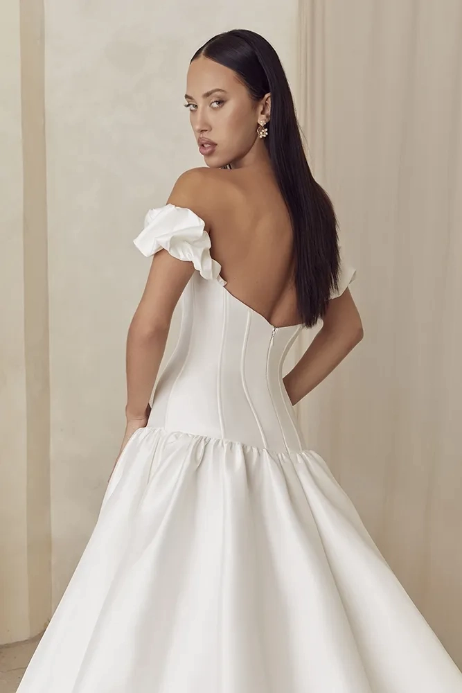 Casablanca Bridal LE150